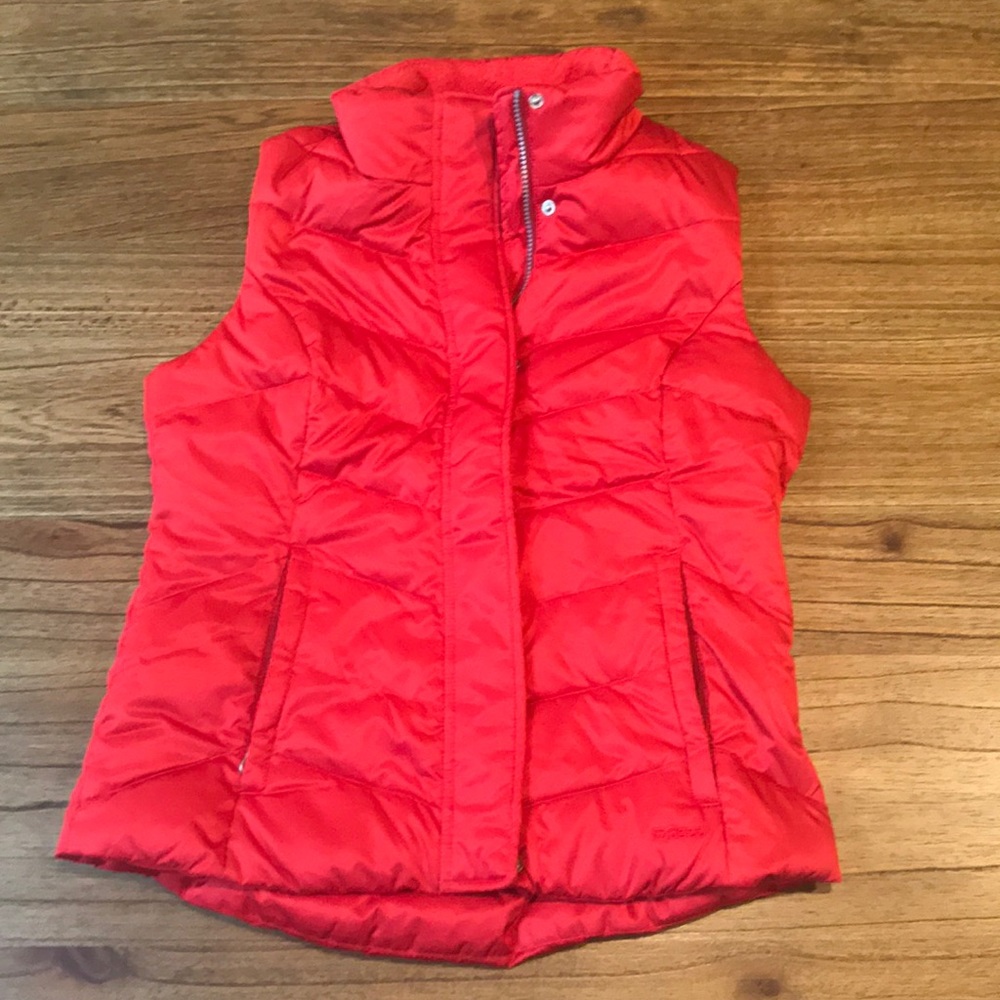 Red Eddie Bauer vest